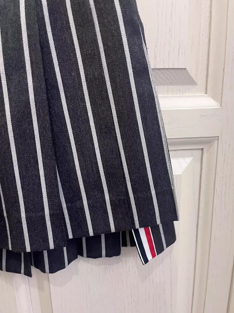 Thom Browne Thom Browne Classic Striped Skirt - dmc Size US 38 / EU 54 - 3 Thumbnail