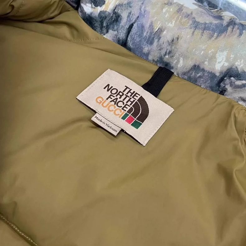 Gucci Gucci X The North Face Padded Vest - dmc Size US L / EU 52-54 / 3 - 7 Thumbnail