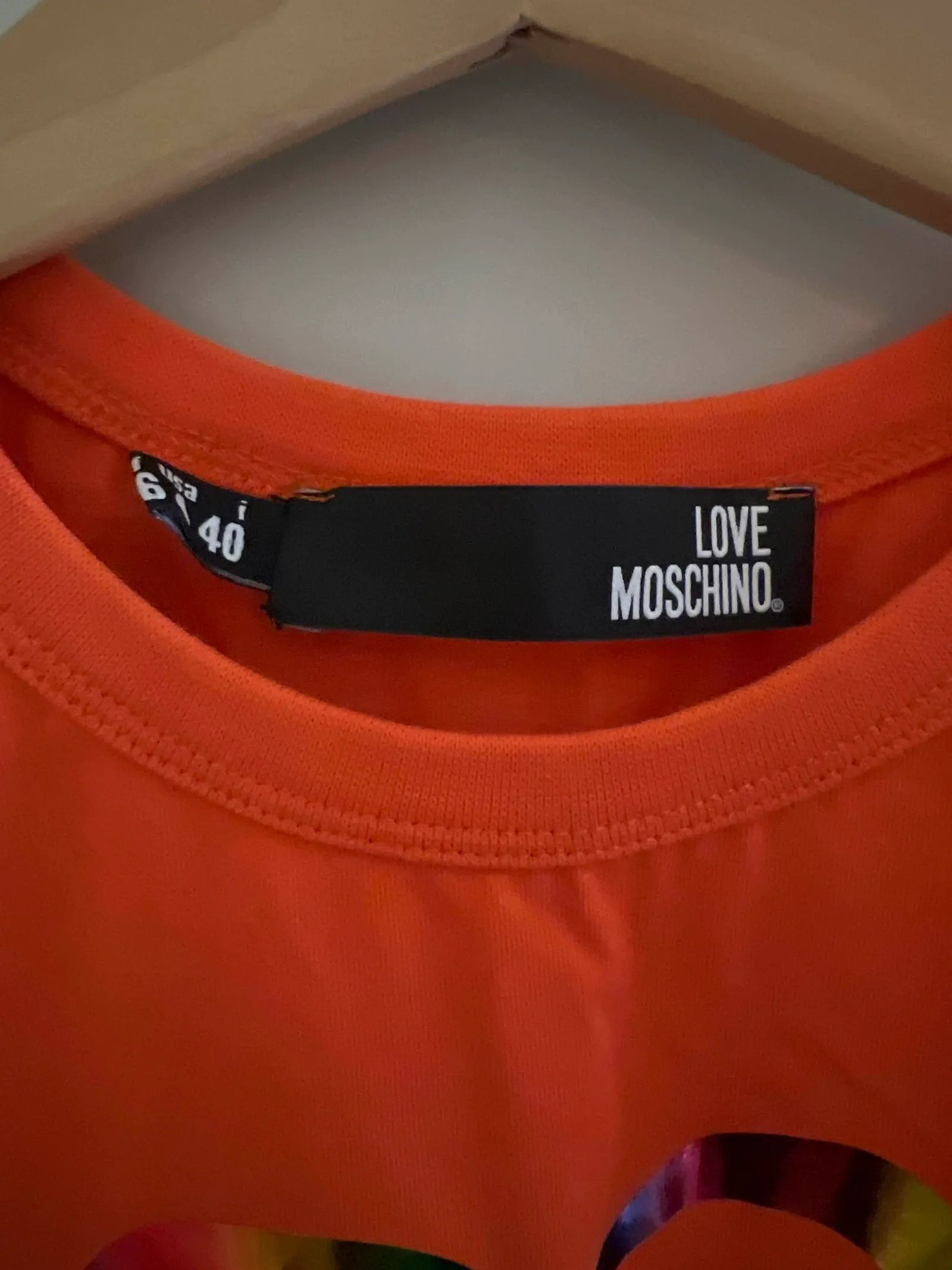 Moschino Moschino Short Sleeve T-shirt Size S / US 4 / IT 40 - 2 Thumbnail