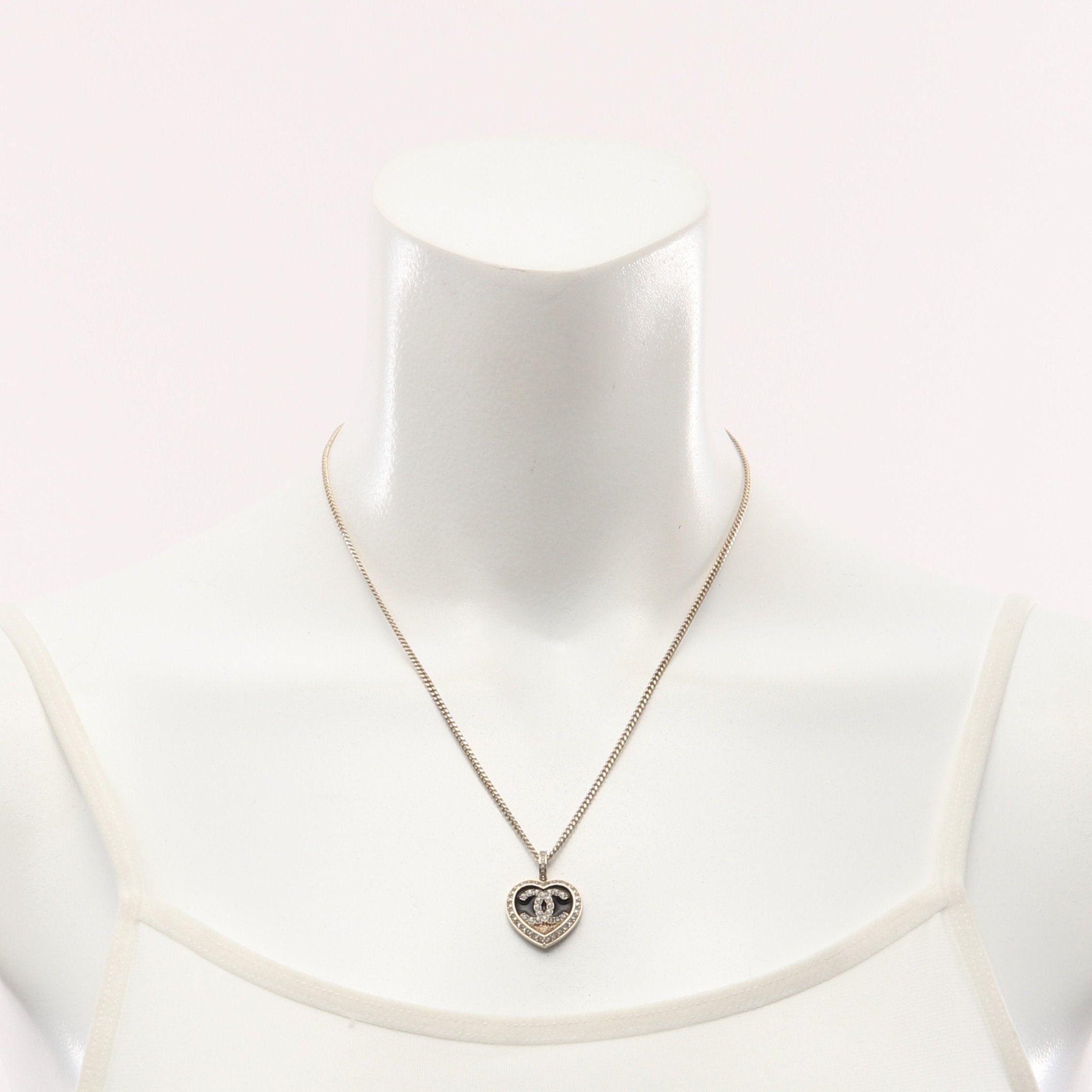 Chanel Chanel Coco Mark Heart Necklace Gp Rhinestone Gold Black Clear C23B Size ONE SIZE - 5 Thumbnail