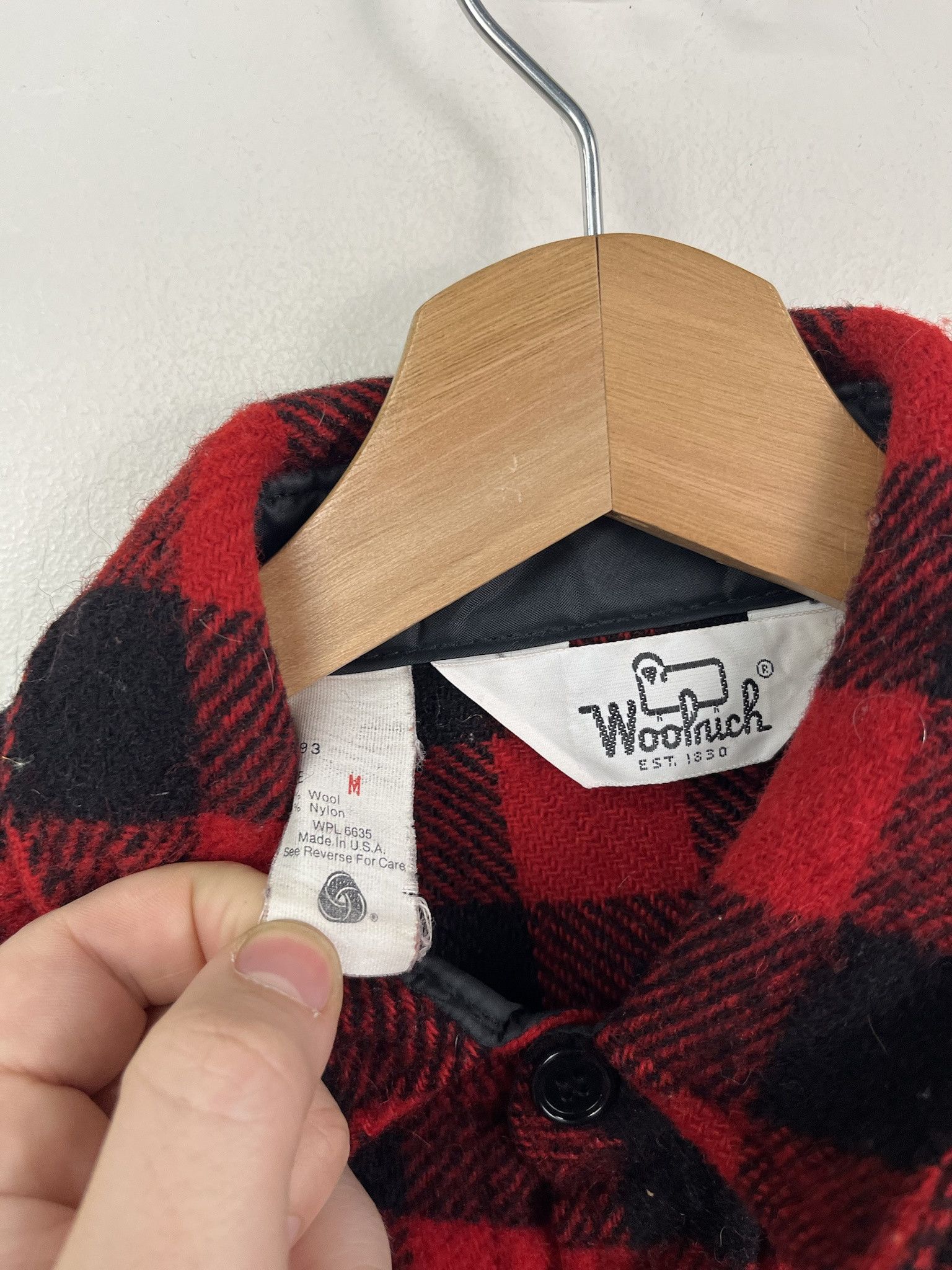 Flannel × Vintage × Woolrich Woolen Mills Vitnage 80s Woolrich Buffalo Plaid Thick Wool Flannel Shirt Size M Size US M / EU 48-50 / 2 - 2 Thumbnail