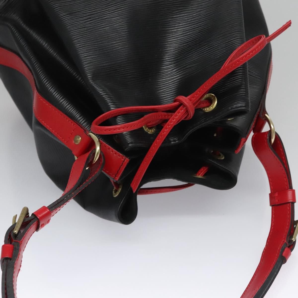 Louis Vuitton Noe Black Leather Shoulder Bag (Pre-Owned) Size ONE SIZE - 6 Thumbnail