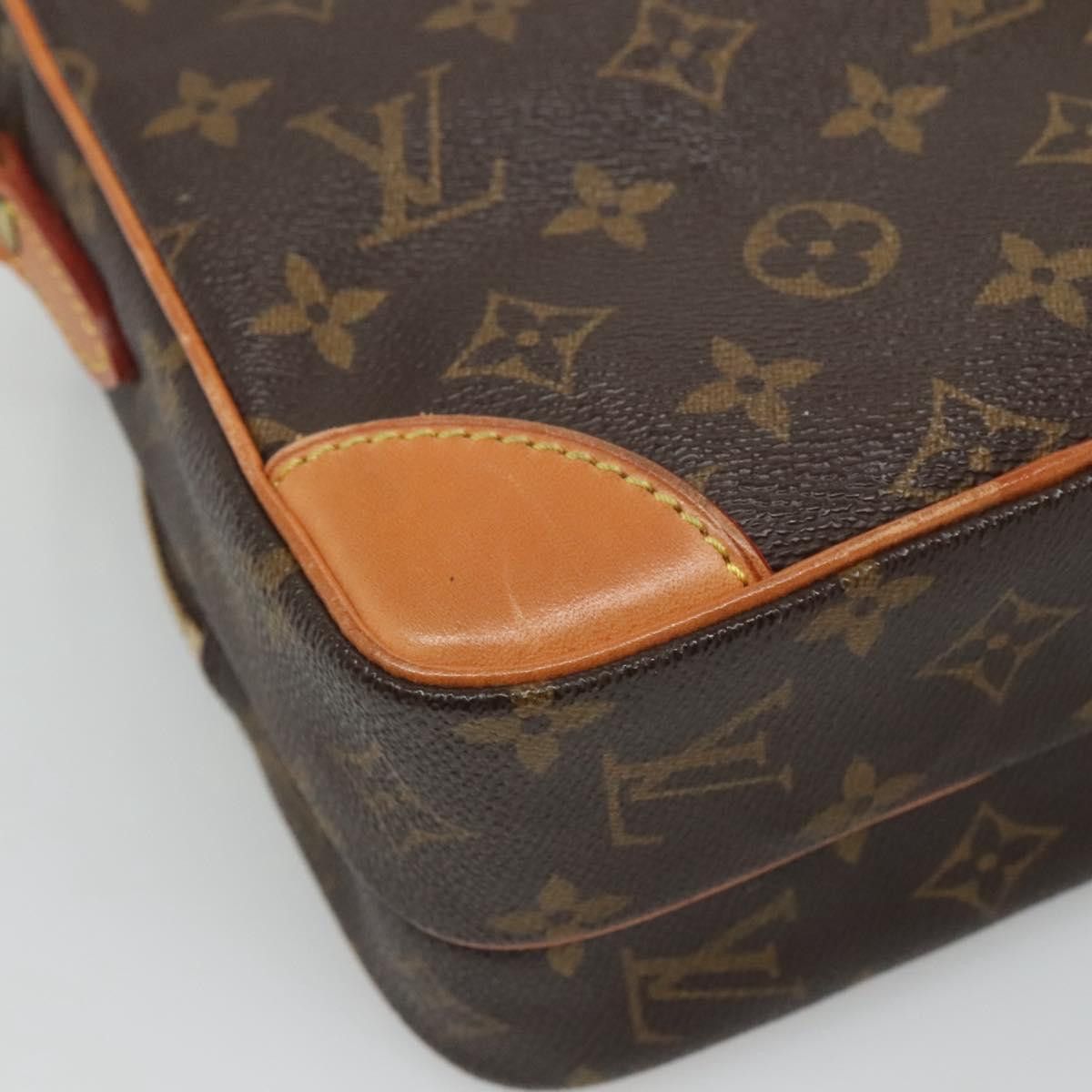 Louis Vuitton Amazon Brown Canvas Shoulder Bag (Pre-Owned) Size ONE SIZE - 12 Thumbnail