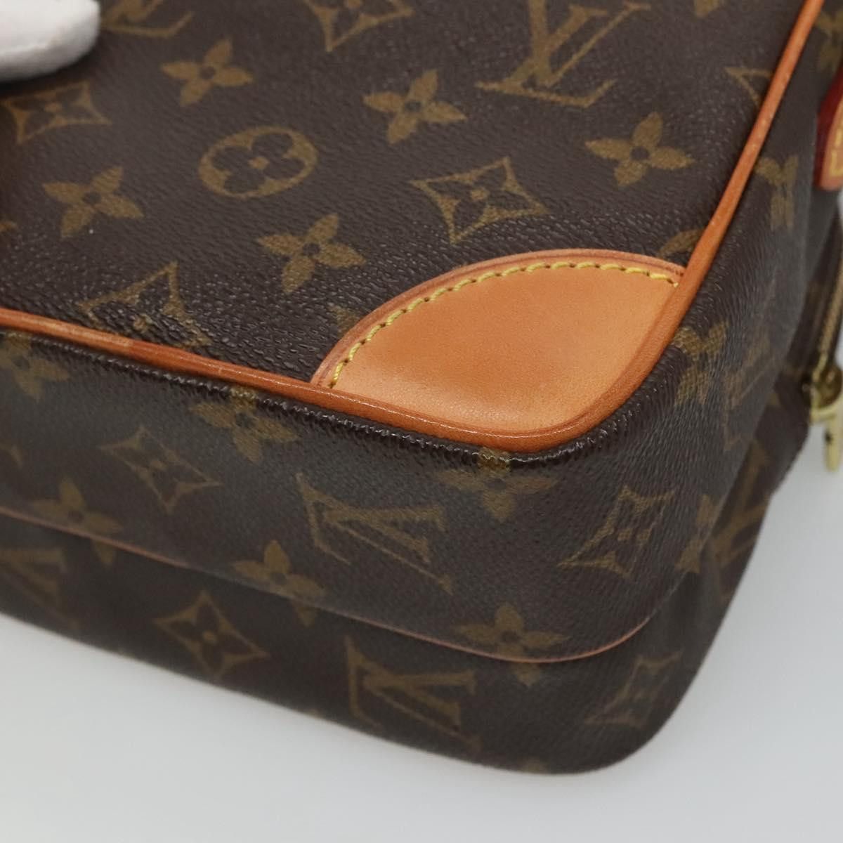 Louis Vuitton Amazon Brown Canvas Shoulder Bag (Pre-Owned) Size ONE SIZE - 11 Thumbnail