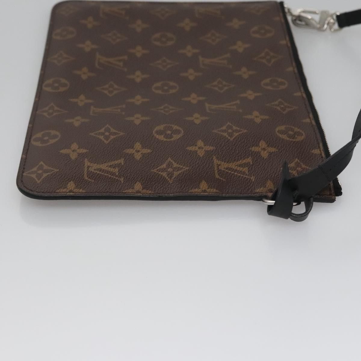 Louis Vuitton Macassar Brown Canvas Clutch Bag (Pre-Owned) Size ONE SIZE - 4 Thumbnail