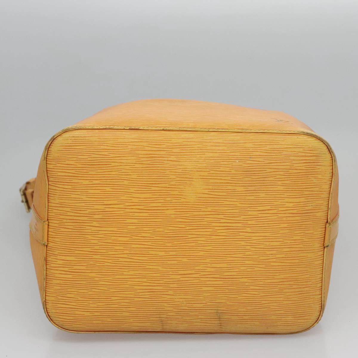Louis Vuitton Noe Yellow Leather Shoulder Bag (Pre-Owned) Size ONE SIZE - 8 Thumbnail