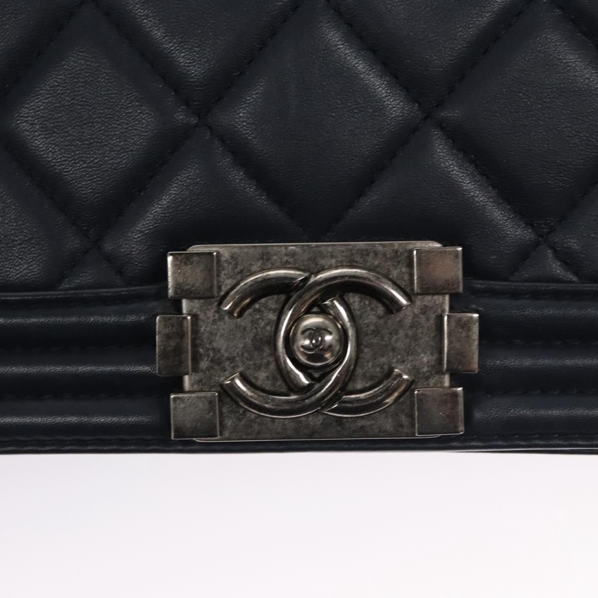 Chanel Boy Navy Leather Shoulder Bag (Pre-Owned) Size ONE SIZE - 15 Thumbnail
