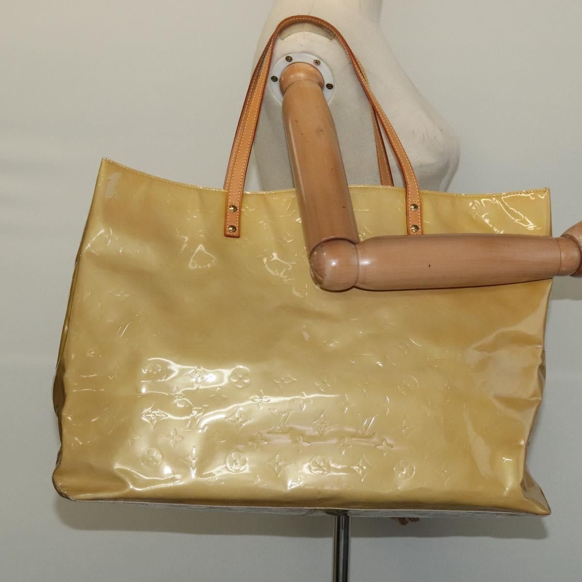 Louis Vuitton Reade Beige Patent Leather Tote Bag (Pre-Owned) Size ONE SIZE - 20 Thumbnail