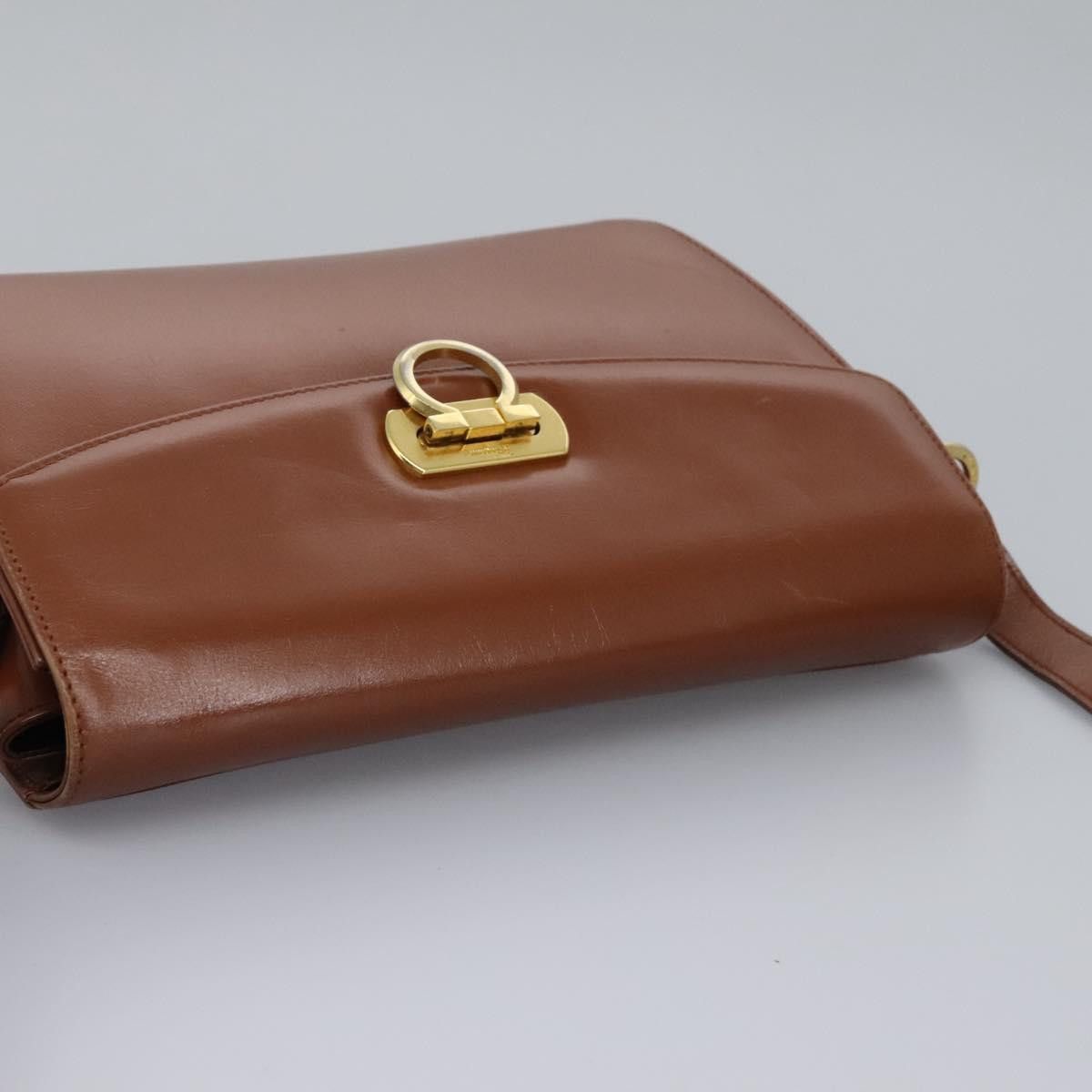 Salvatore Ferragamo Gancini Brown Leather Shoulder Bag (Pre-Owned) Size ONE SIZE - 5 Thumbnail
