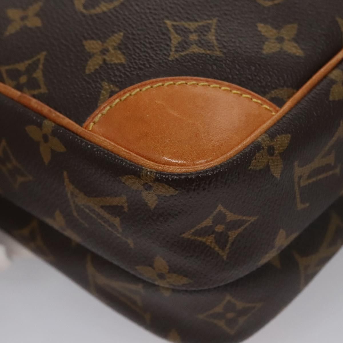 Louis Vuitton Amazon Brown Canvas Shoulder Bag (Pre-Owned) Size ONE SIZE - 13 Thumbnail