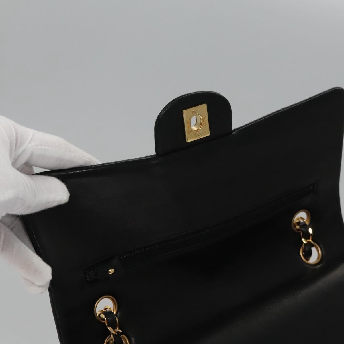 Chanel Timeless Black Leather Shoulder Bag (Pre-Owned) Size ONE SIZE - 16 Thumbnail