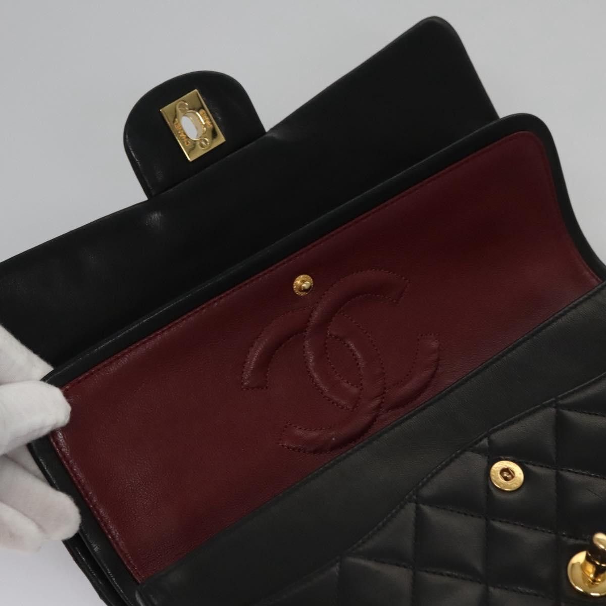 Chanel Timeless Black Leather Shoulder Bag (Pre-Owned) Size ONE SIZE - 20 Thumbnail