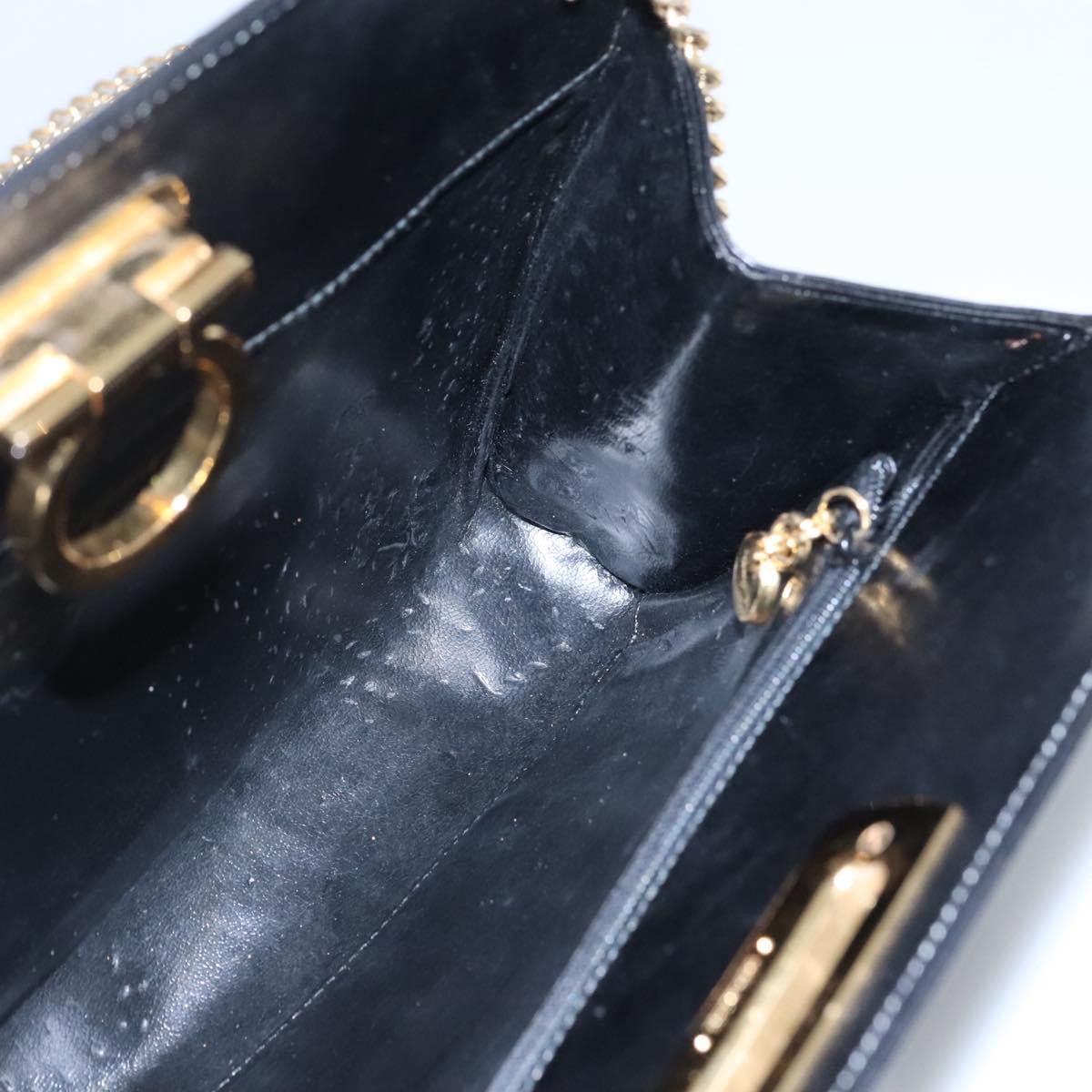 Salvatore Ferragamo Gancini Black Leather Shoulder Bag (Pre-Owned) Size ONE SIZE - 16 Thumbnail