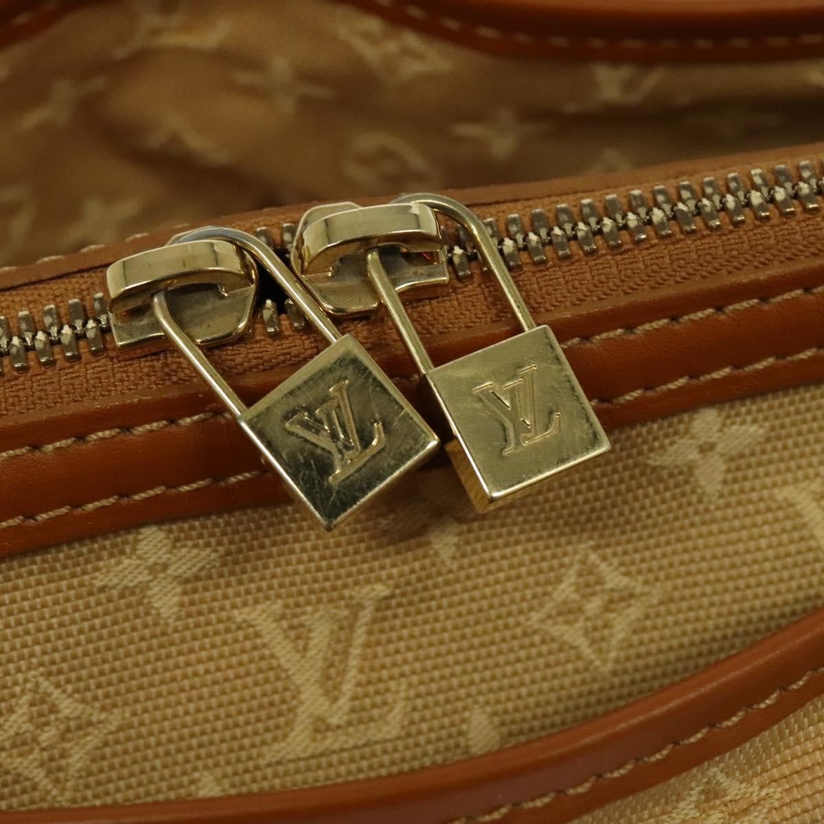 Louis Vuitton Mary Kate Beige Canvas Tote Bag (Pre-Owned) Size ONE SIZE - 13 Thumbnail