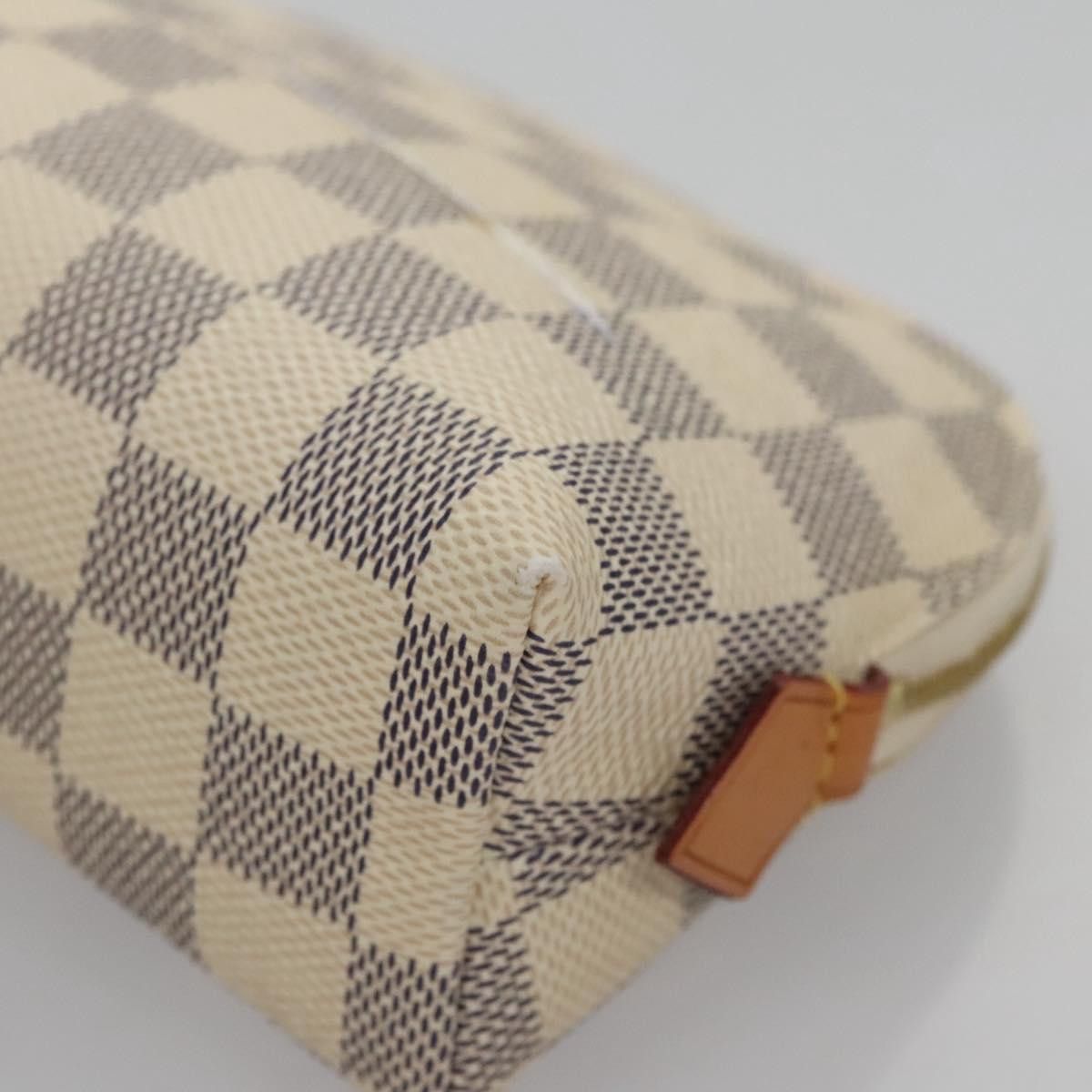 Louis Vuitton Cosmetic Pouch Beige Canvas Clutch Bag (Pre-Owned) Size ONE SIZE - 8 Thumbnail