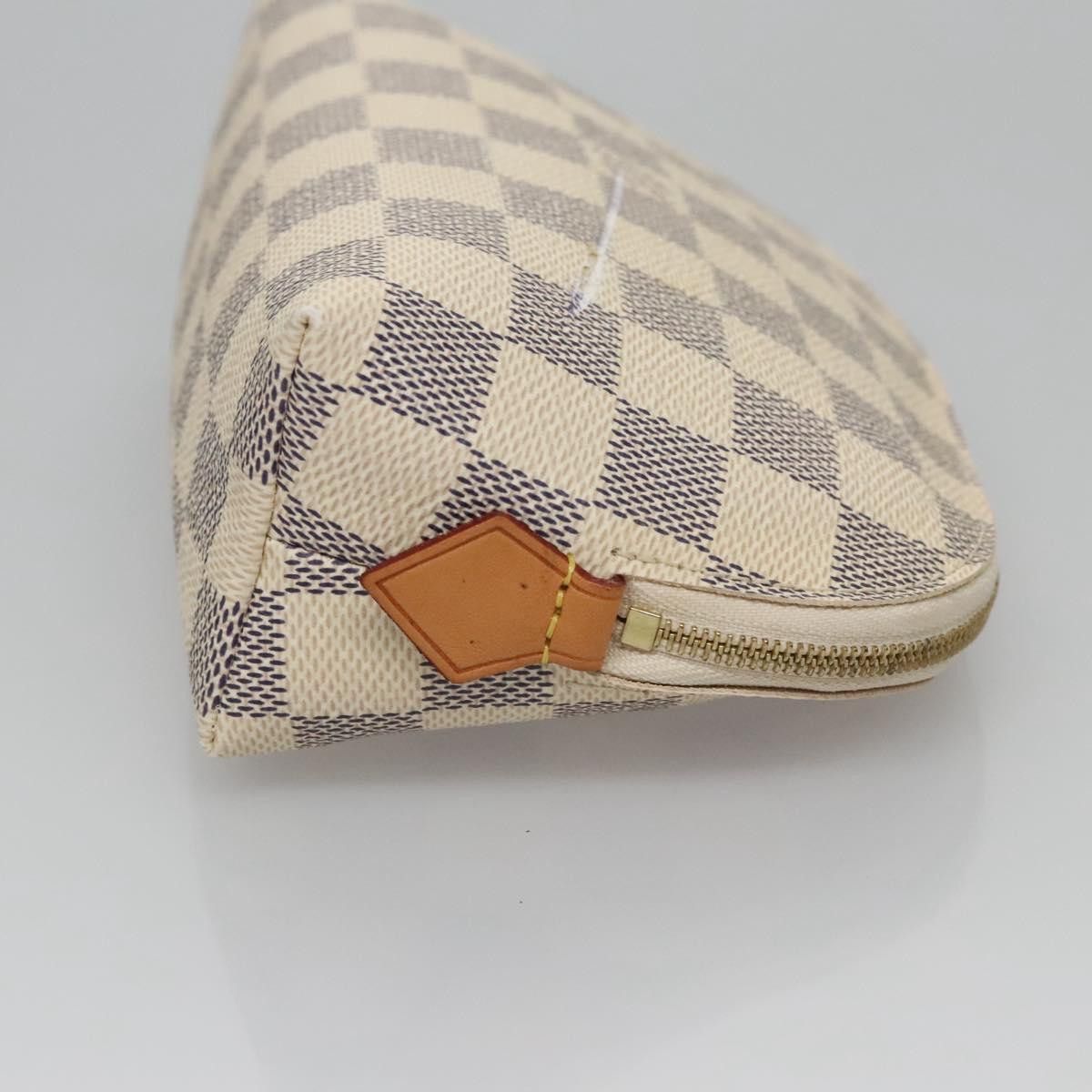 Louis Vuitton Cosmetic Pouch Beige Canvas Clutch Bag (Pre-Owned) Size ONE SIZE - 3 Thumbnail