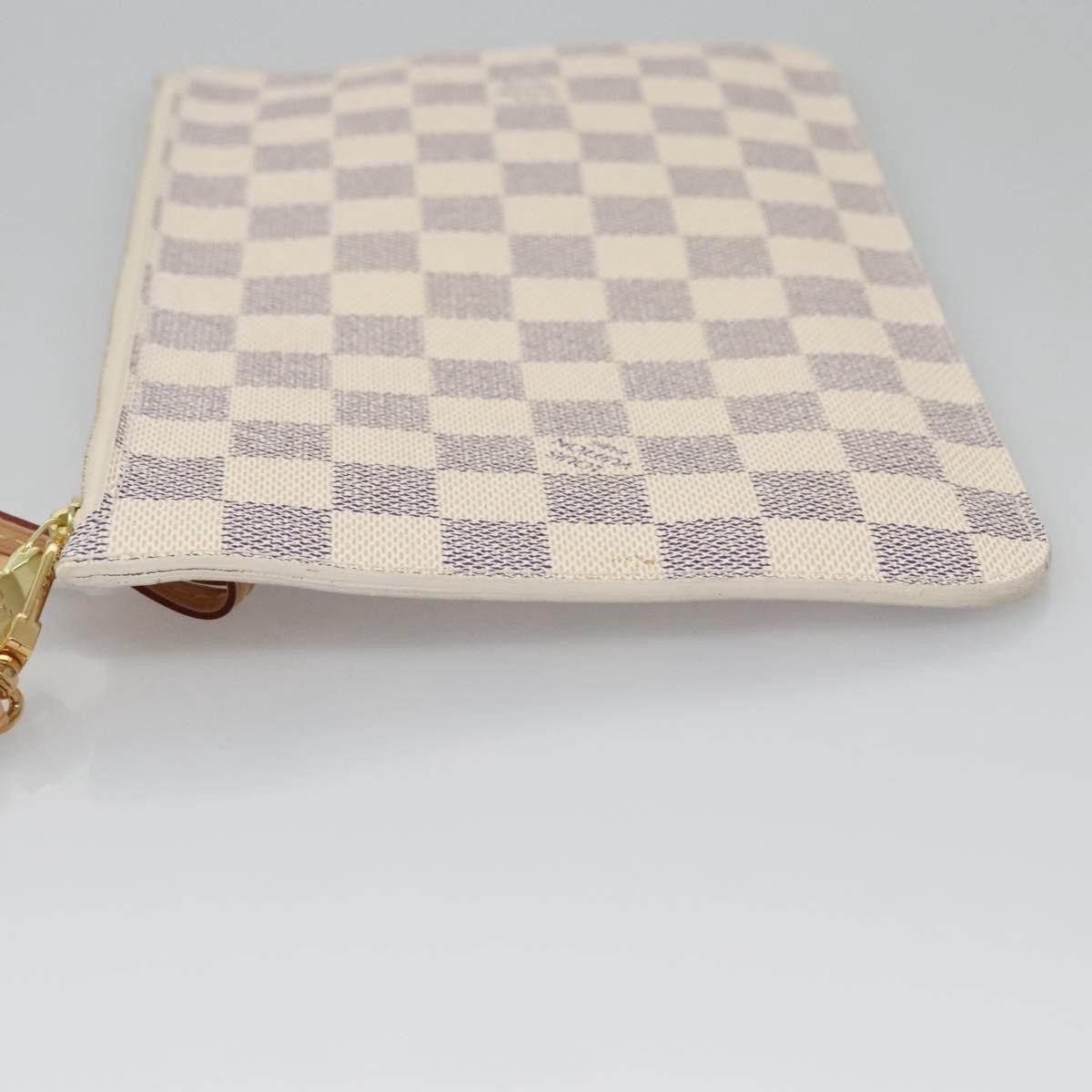 Louis Vuitton Pochette Neverfull White Canvas Clutch Bag (Pre-Owned) Size ONE SIZE - 4 Thumbnail