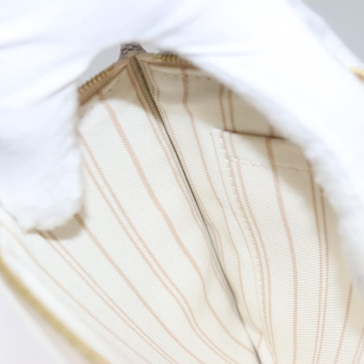 Louis Vuitton Pochette Neverfull White Canvas Clutch Bag (Pre-Owned) Size ONE SIZE - 19 Thumbnail