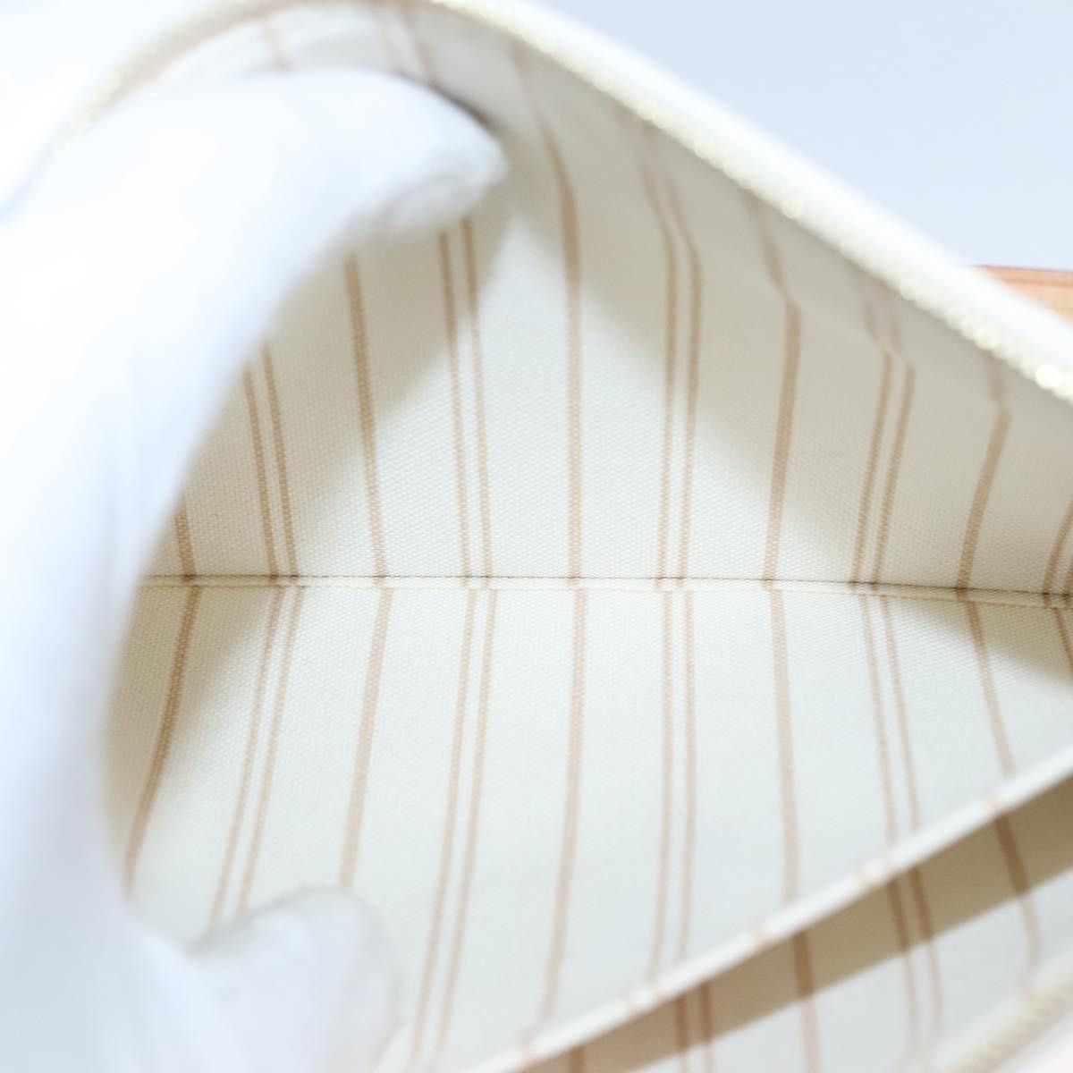 Louis Vuitton Pochette Neverfull White Canvas Clutch Bag (Pre-Owned) Size ONE SIZE - 20 Thumbnail
