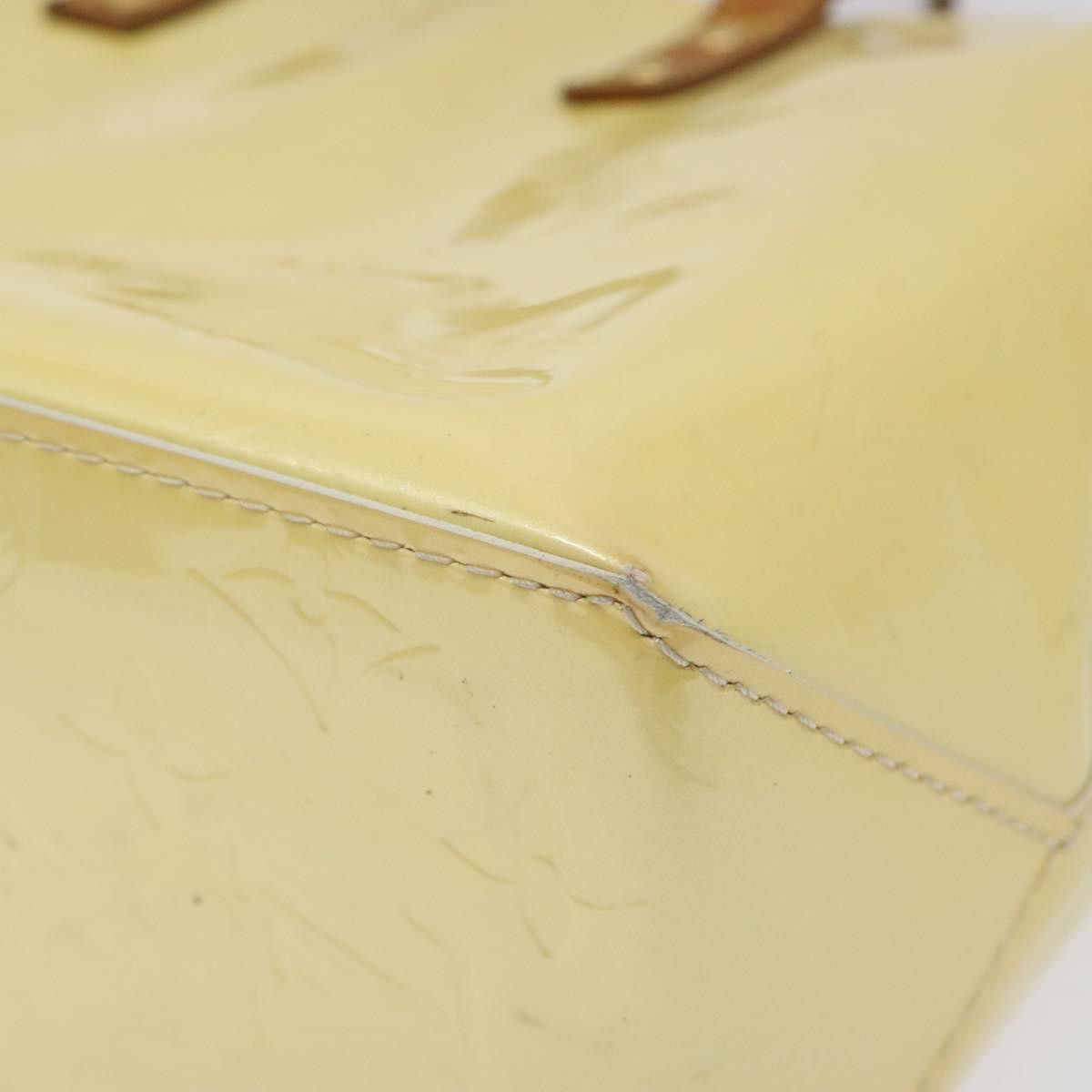 Louis Vuitton Reade Yellow Patent Leather Handbag (Pre-Owned) Size ONE SIZE - 8 Thumbnail