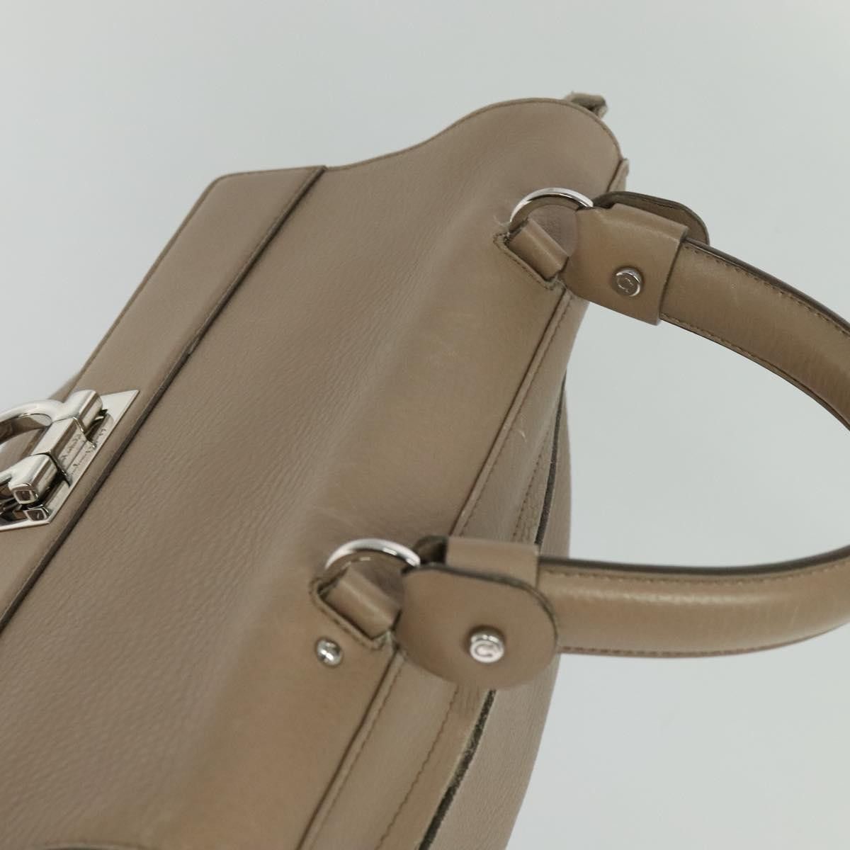 Salvatore Ferragamo Sofia Beige Leather Handbag (Pre-Owned) Size ONE SIZE - 12 Thumbnail