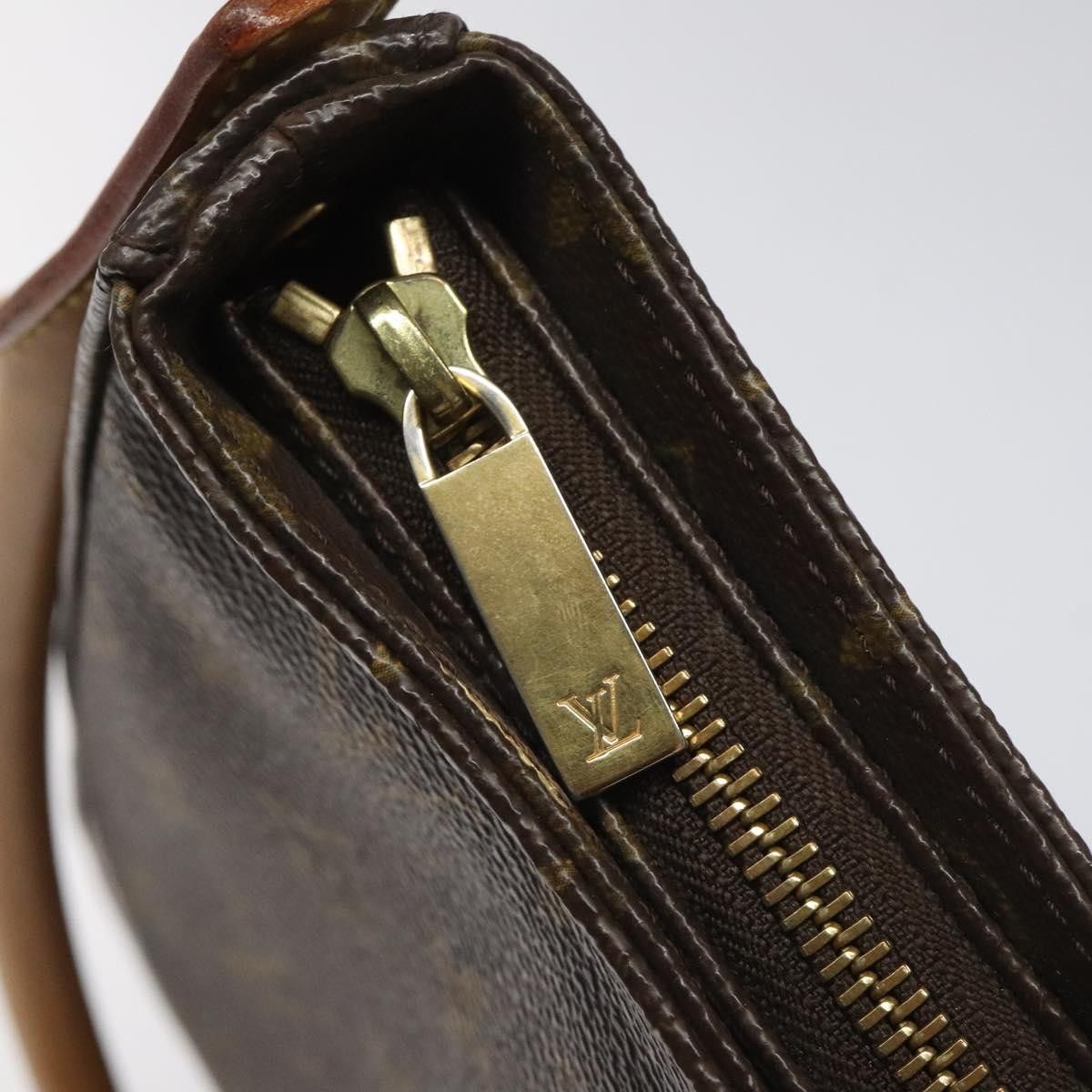 Louis Vuitton Looping Mm Black Canvas Shoulder Bag (Pre-Owned) Size ONE SIZE - 10 Thumbnail