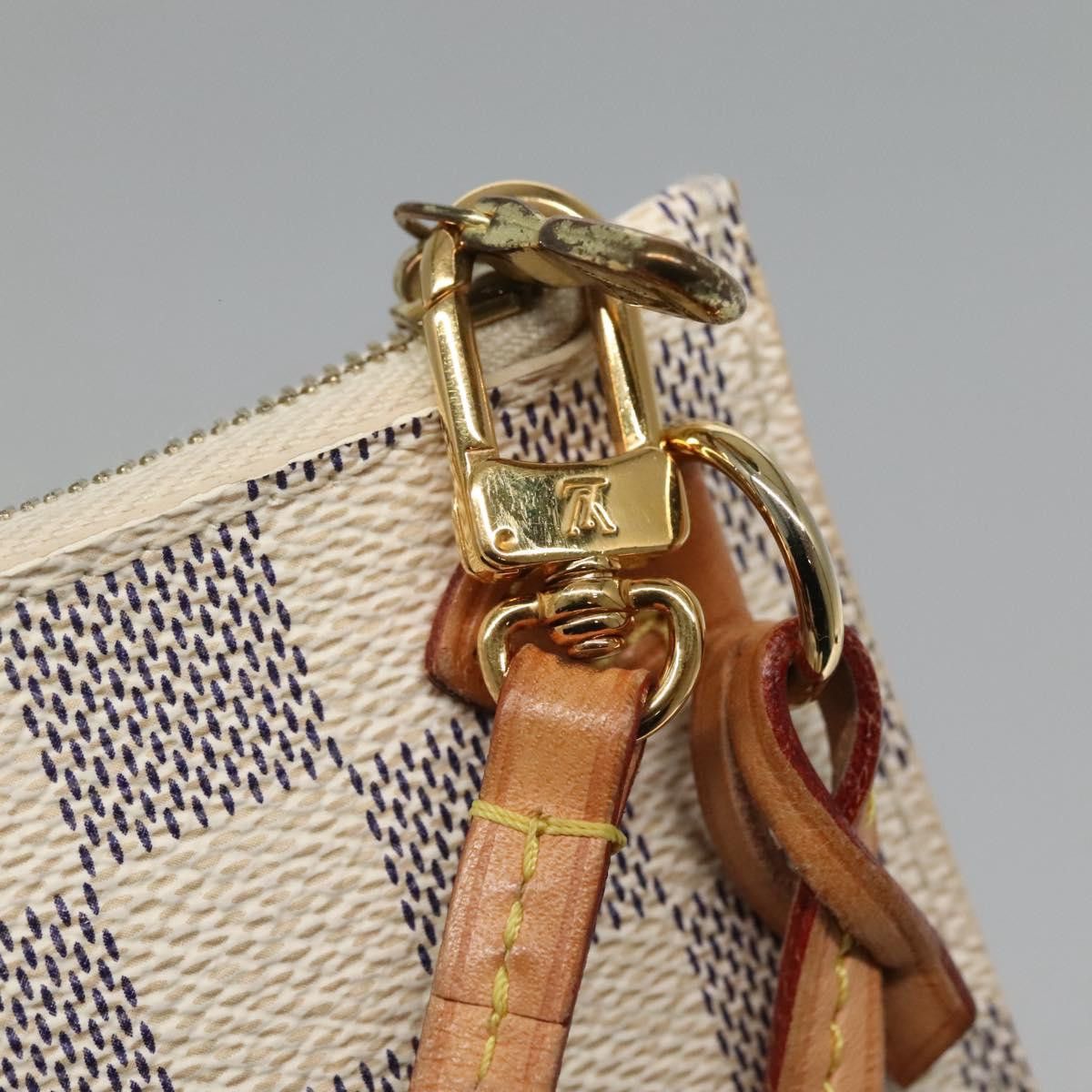 Louis Vuitton Pochette Accessoires Beige Canvas Clutch Bag (Pre-Owned) Size ONE SIZE - 13 Thumbnail