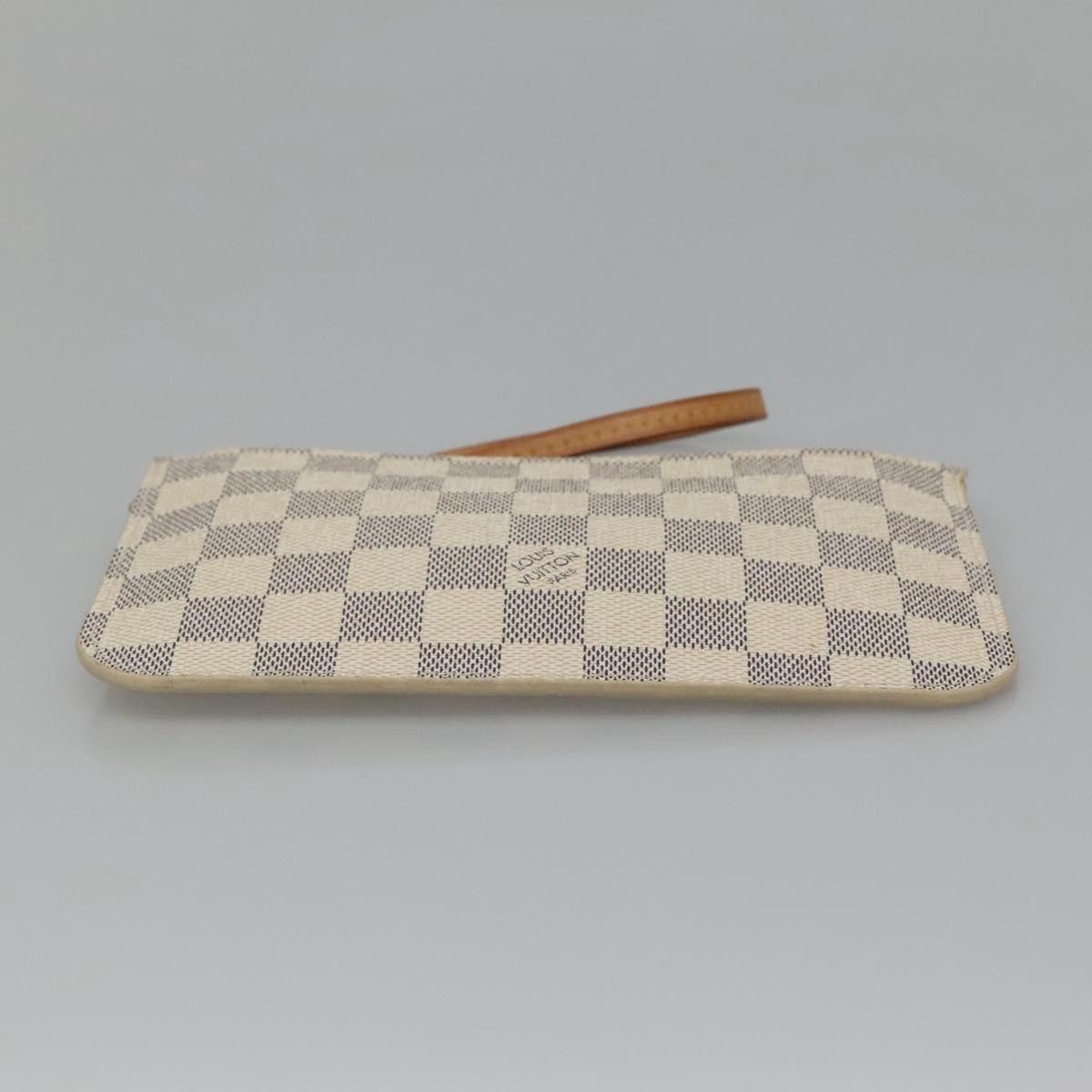 Louis Vuitton Pochette Accessoires Beige Canvas Clutch Bag (Pre-Owned) Size ONE SIZE - 8 Thumbnail