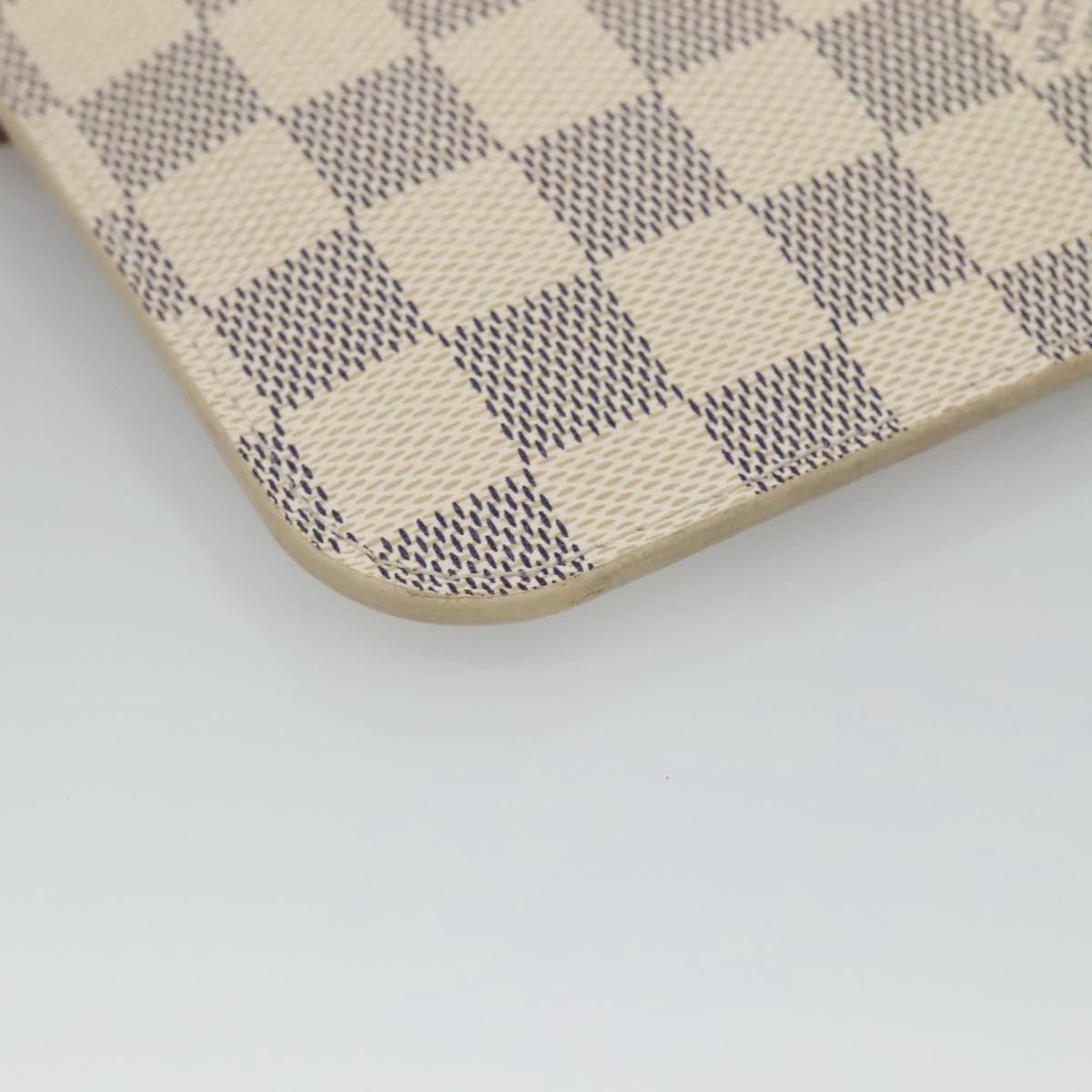 Louis Vuitton Pochette Accessoires Beige Canvas Clutch Bag (Pre-Owned) Size ONE SIZE - 10 Thumbnail