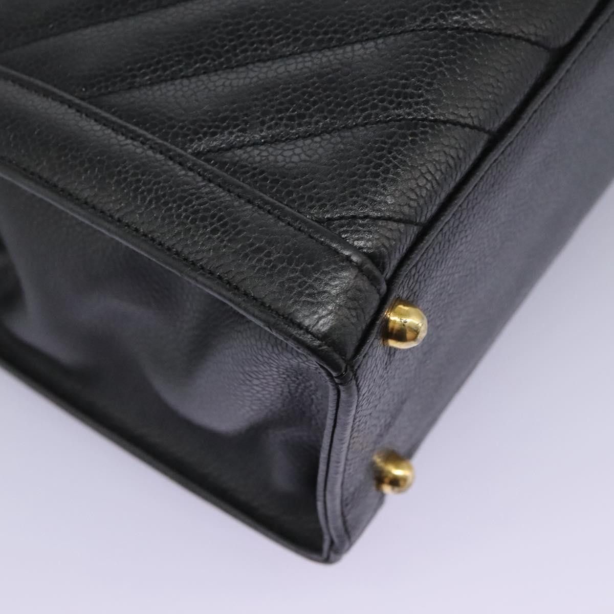 Chanel V-Stich Black Leather Handbag (Pre-Owned) Size ONE SIZE - 9 Thumbnail