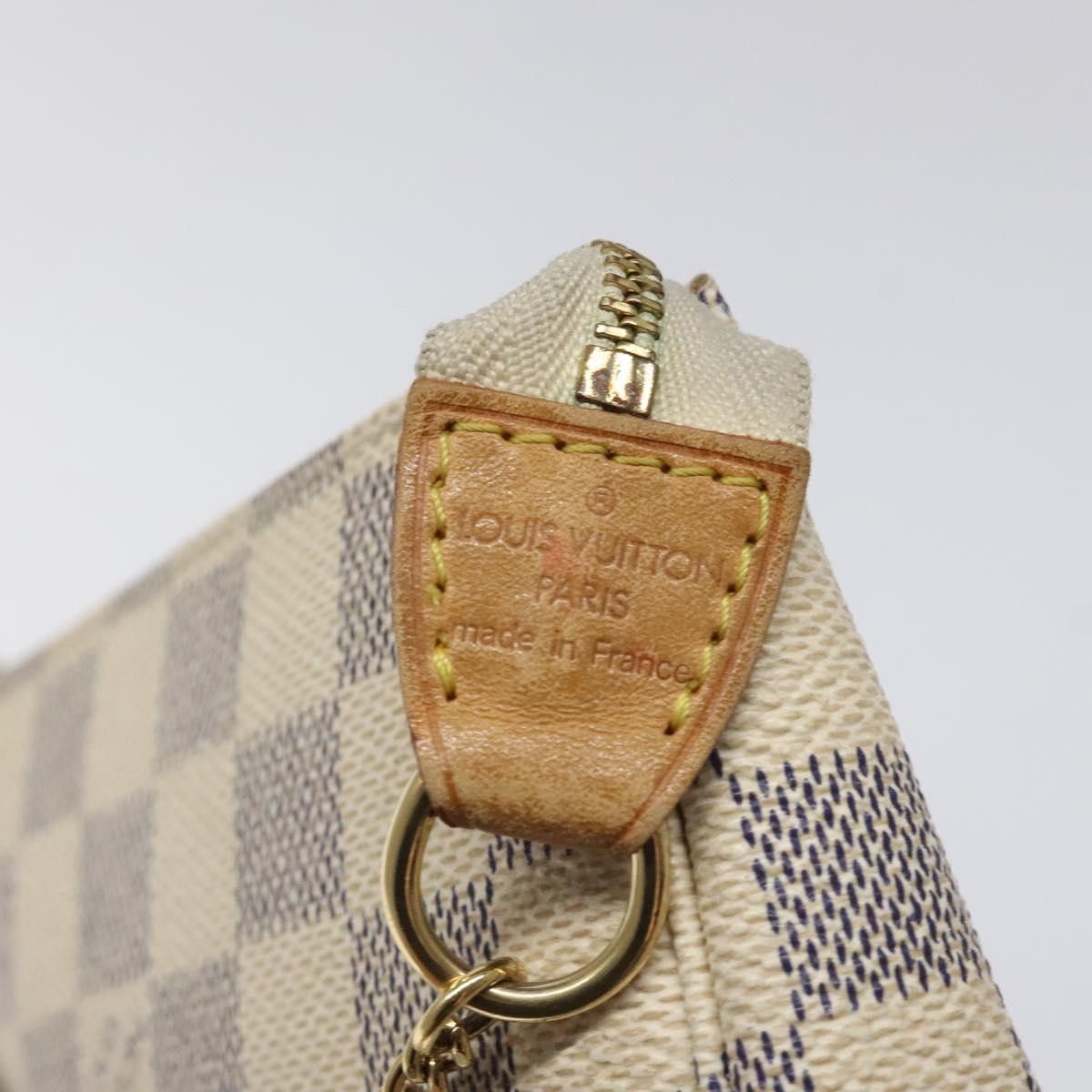 Louis Vuitton Pochette Accessoire White Canvas Clutch Bag (Pre-Owned) Size ONE SIZE - 16 Thumbnail