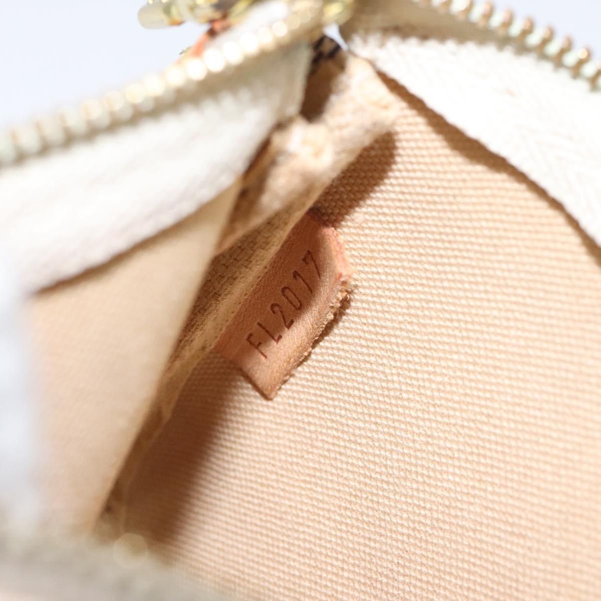 Louis Vuitton Pochette Accessoire White Canvas Clutch Bag (Pre-Owned) Size ONE SIZE - 15 Thumbnail