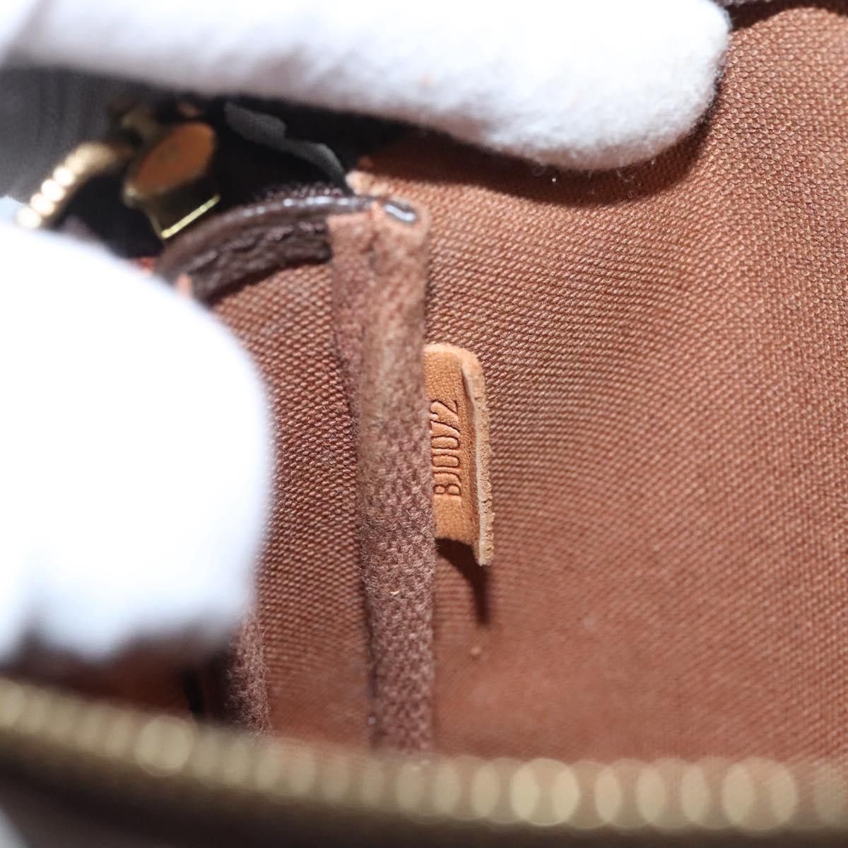 Louis Vuitton Pochette Accessoire Brown Canvas Clutch Bag (Pre-Owned) Size ONE SIZE - 13 Thumbnail