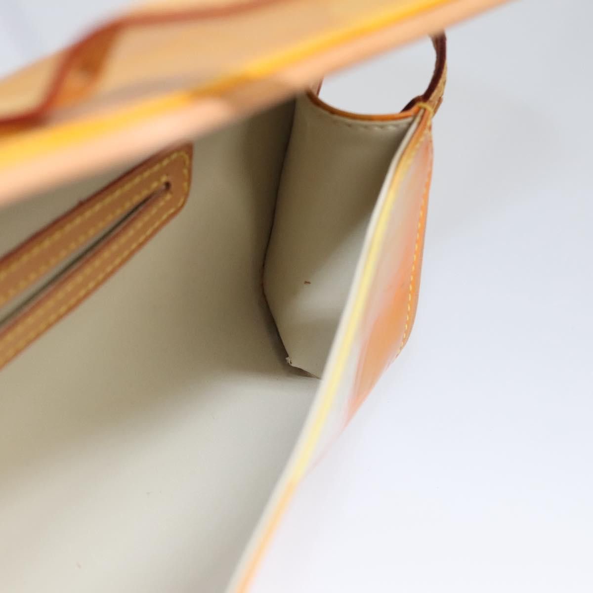 Louis Vuitton Yellow Patent Leather Clutch Bag (Pre-Owned) Size ONE SIZE - 20 Thumbnail