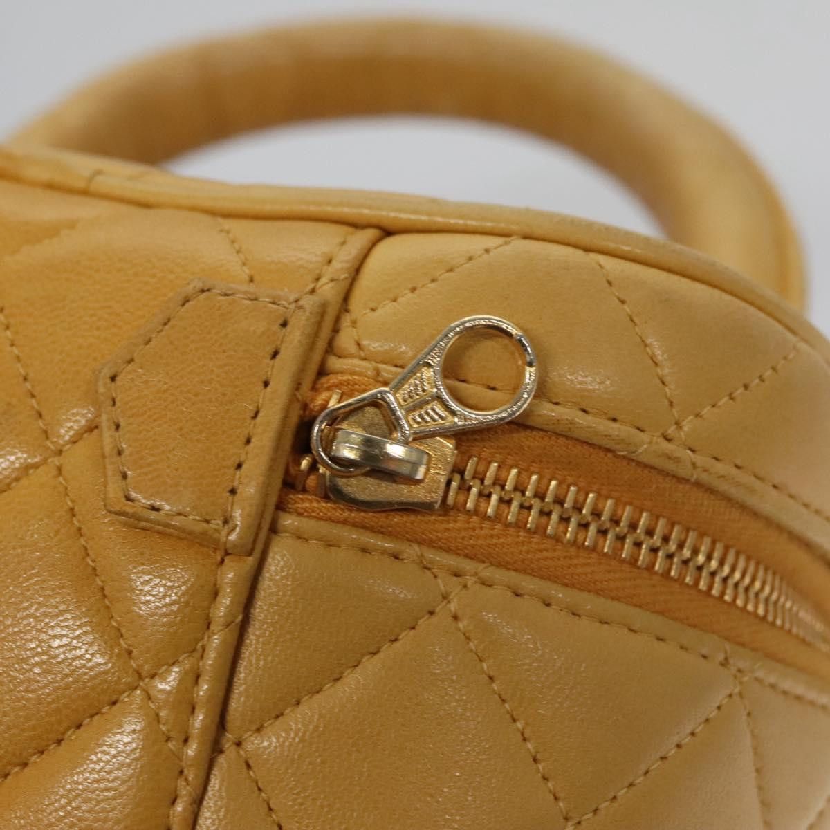 Chanel Vanity Yellow Leather Clutch Bag (Pre-Owned) Size ONE SIZE - 12 Thumbnail