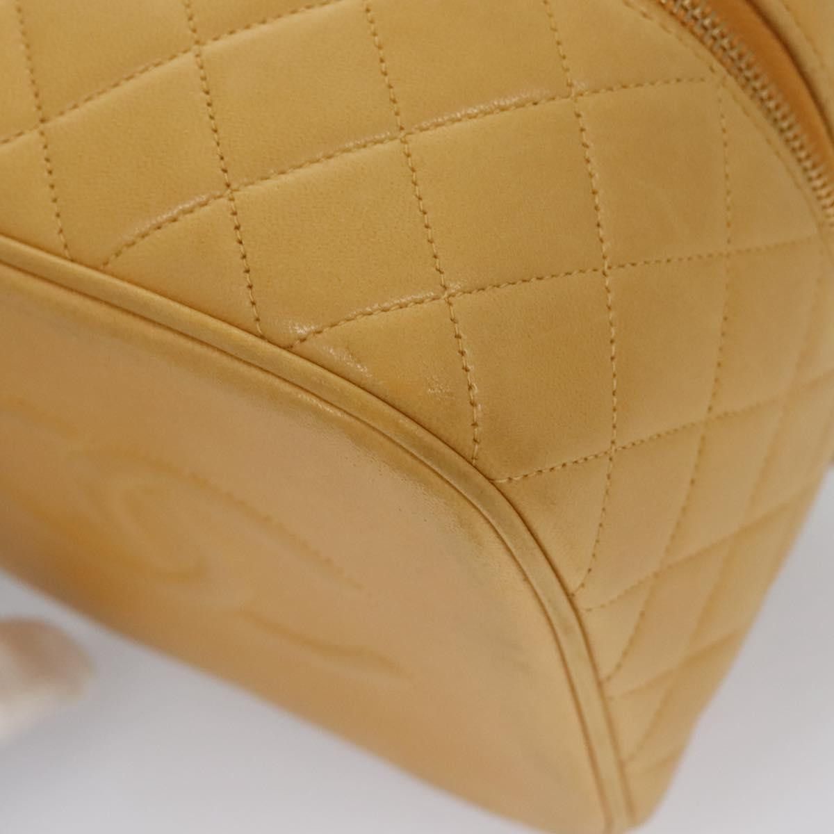 Chanel Vanity Yellow Leather Clutch Bag (Pre-Owned) Size ONE SIZE - 7 Thumbnail