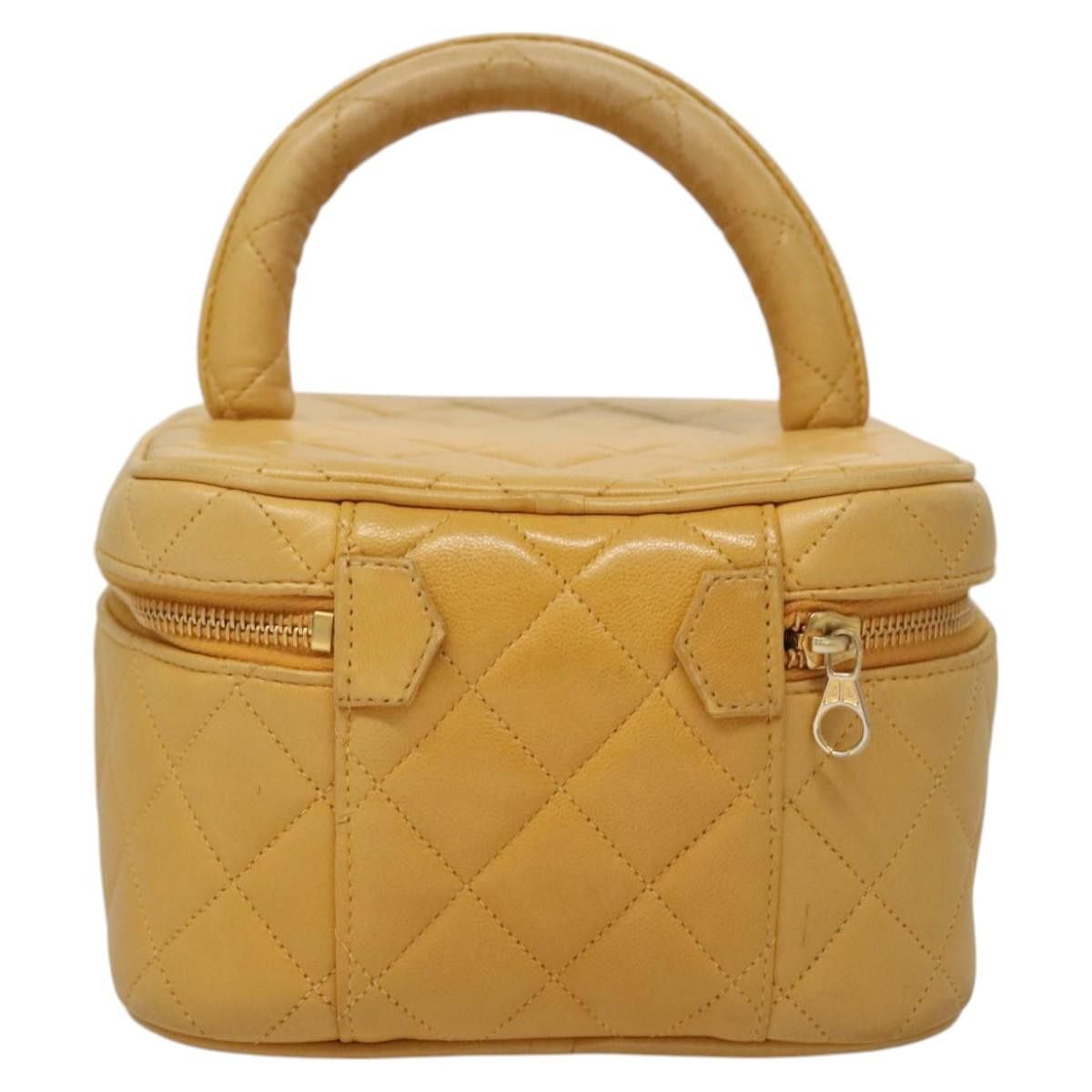 Chanel Vanity Yellow Leather Clutch Bag (Pre-Owned) Size ONE SIZE - 2 Thumbnail