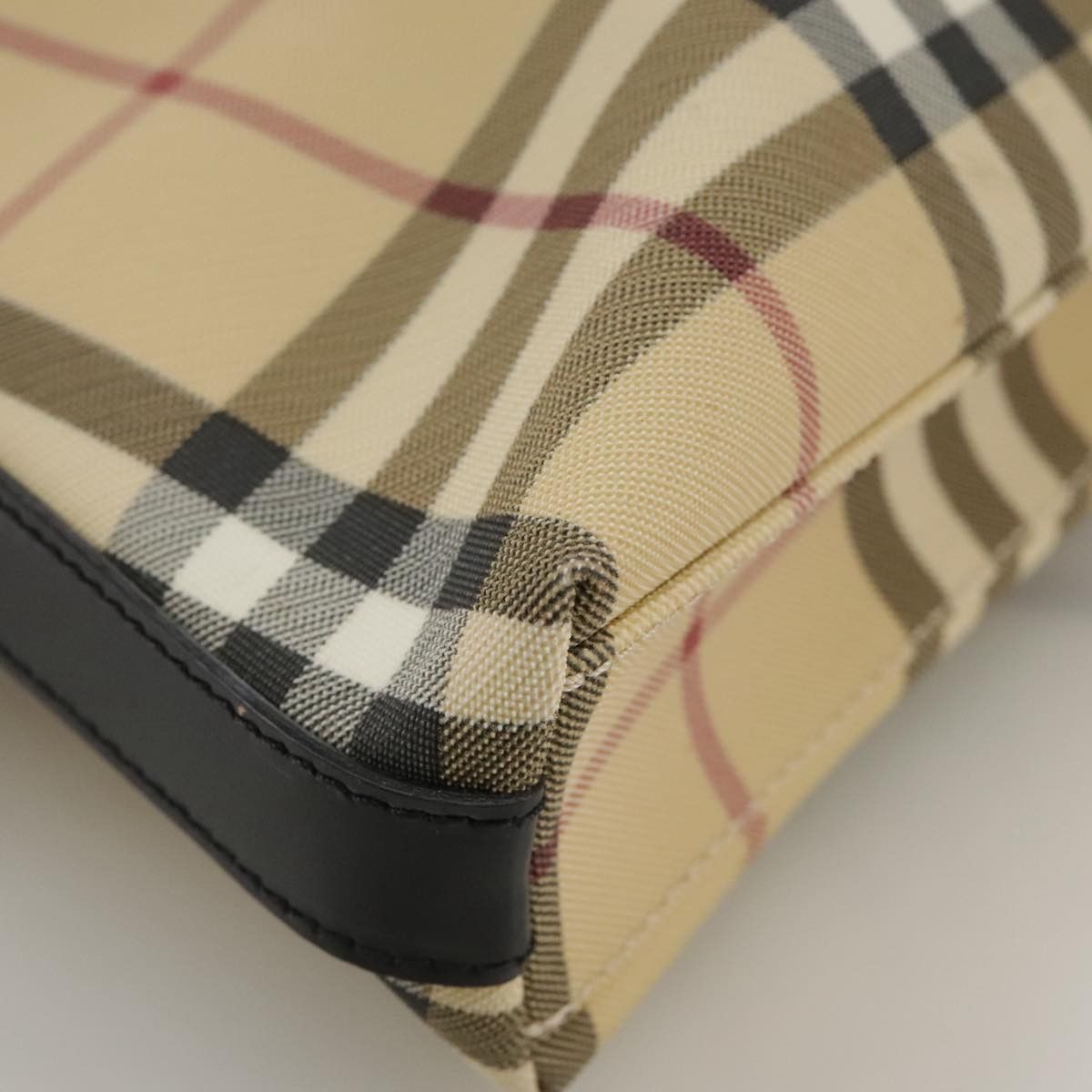 Burberry Nova Check Beige Canvas Shoulder Bag (Pre-Owned) Size ONE SIZE - 18 Thumbnail