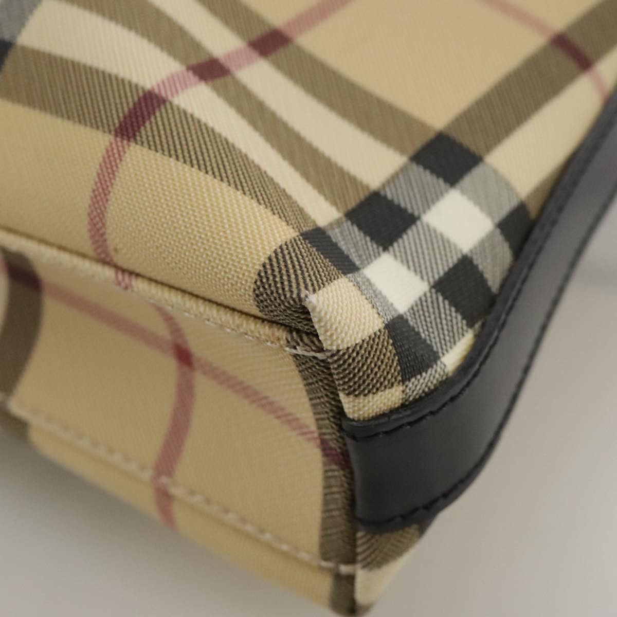 Burberry Nova Check Beige Canvas Shoulder Bag (Pre-Owned) Size ONE SIZE - 20 Thumbnail