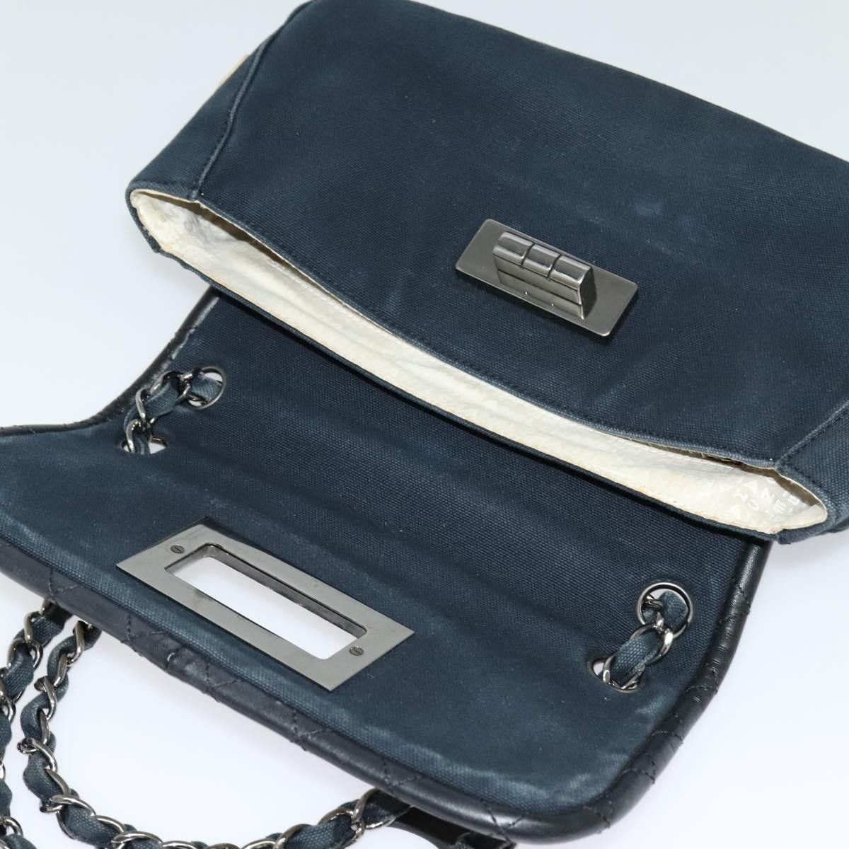 Chanel Navy Canvas Shoulder Bag (Pre-Owned) Size ONE SIZE - 13 Thumbnail