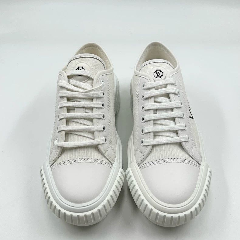Louis Vuitton Louis Vuitton White Thick Sole Sneakers Size US 7.5 / EU 40-41 - 3 Thumbnail