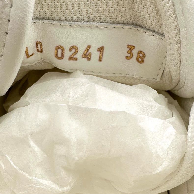 Louis Vuitton Louis Vuitton White Thick Sole Sneakers Size US 7.5 / EU 40-41 - 4 Thumbnail