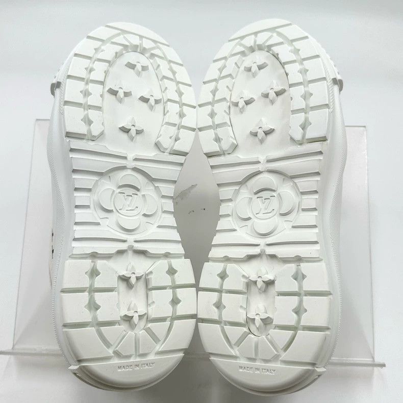 Louis Vuitton Louis Vuitton White Thick Sole Sneakers Size US 7.5 / EU 40-41 - 7 Thumbnail