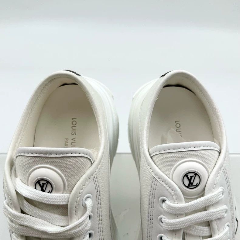 Louis Vuitton Louis Vuitton White Thick Sole Sneakers Size US 7.5 / EU 40-41 - 6 Thumbnail