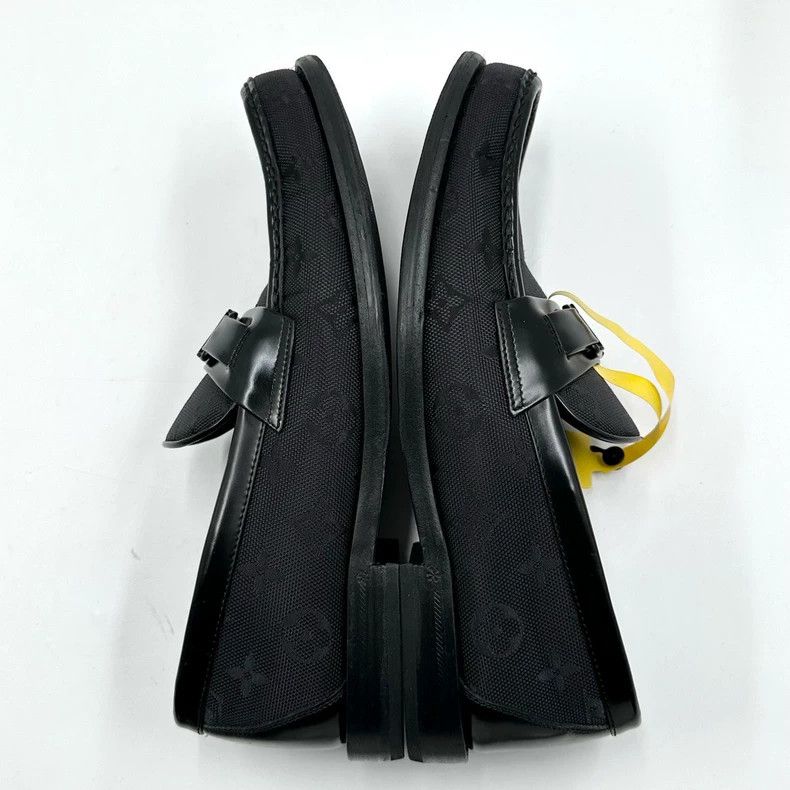 Louis Vuitton Louis Vuitton Black Printed Leather Shoes Size US 9 / EU 42 - 9 Thumbnail