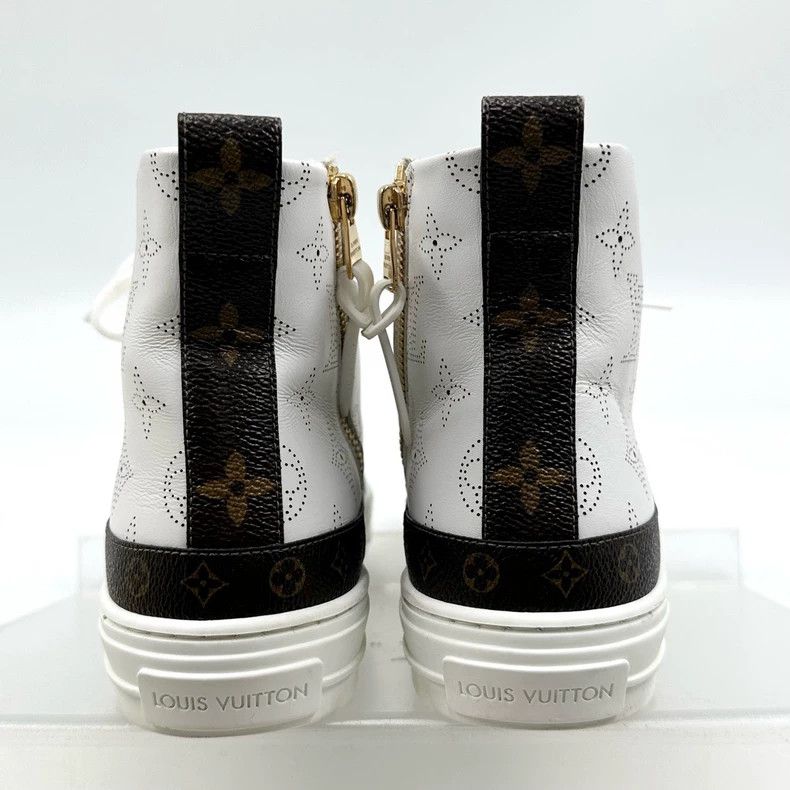 Louis Vuitton Louis Vuitton High-Top Sneakers with Monogram Size US 5.5 / EU 38 - 4 Thumbnail
