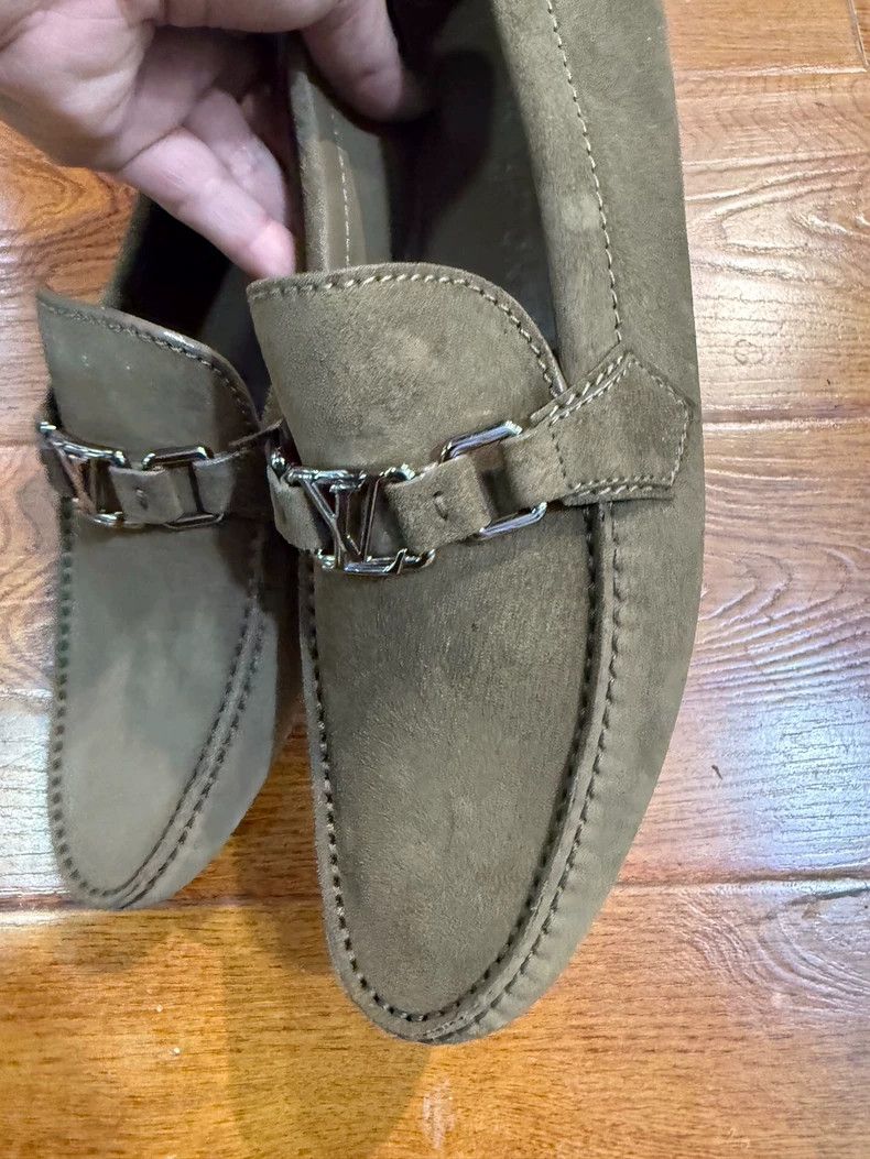 Louis Vuitton Louis Vuitton Olive Suede Slip-On Shoes Size US 9 / EU 42 - 3 Thumbnail