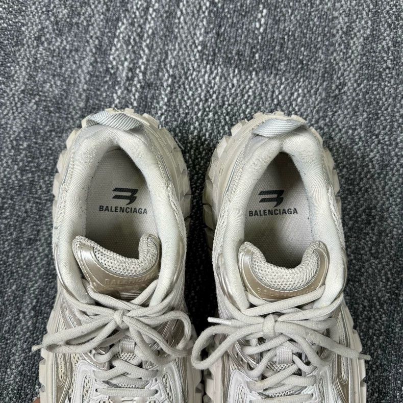 Balenciaga Balenciaga Beige Tire Sneakers Size 41 Size US 10.5 / EU 43-44 - 8 Thumbnail
