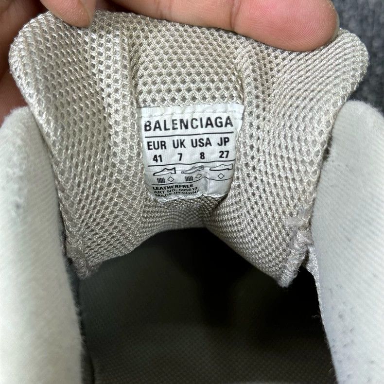 Balenciaga Balenciaga Beige Tire Sneakers Size 41 Size US 10.5 / EU 43-44 - 7 Thumbnail