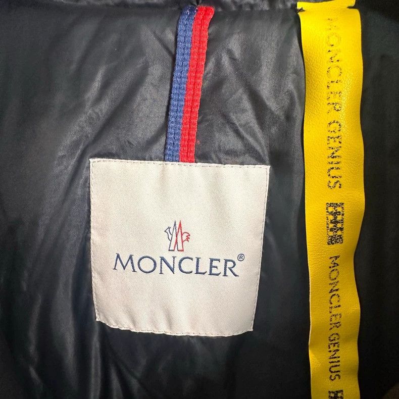 Moncler Genius Moncler GENIUS Black Striped Down Jacket Size US M / EU 48-50 / 2 - 4 Thumbnail